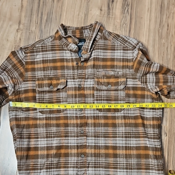 5.11 Men’s Brown Plaid Flannel Shirt XL - Picture 7 of 11